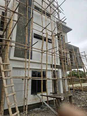 6bdrm Mansion in Wuse for sale