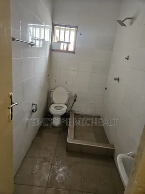 3bdrm Apartment in Wuse 2 for rent