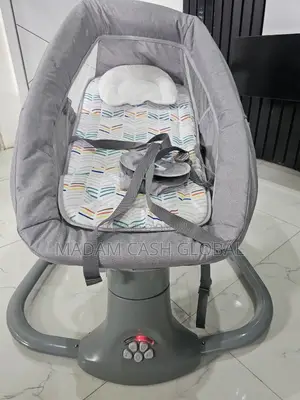 Mastela 3-in-1 Deluxe Multi-Functional Swing, Bassinet Napper Swings