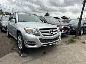 Mercedes-Benz GLK-Class 2014 Silver