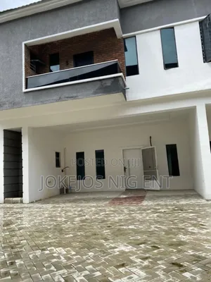 4bdrm Townhouse/Terrace in Orchid Estate, Chevron for Sale
