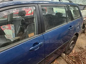 Toyota Corolla S 2005 Blue