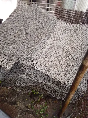 Stone Mesh 6 by 20 to Stop Earthquake