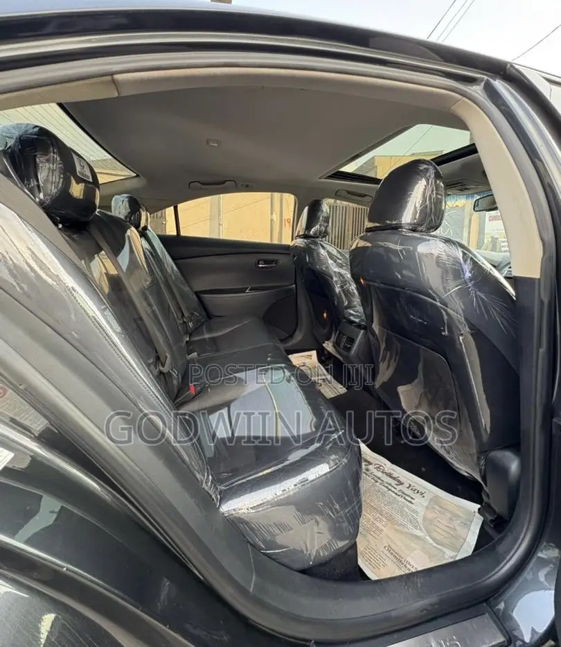 Lexus ES 350 2011 Gray