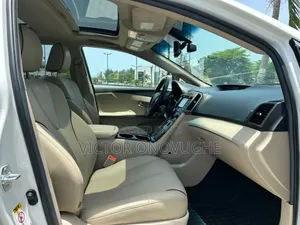 Toyota Venza Limited 4dr Wagon AWD (3.5L 6cyl 6A) 2015 White