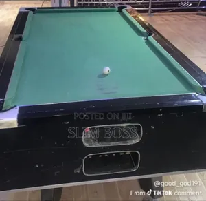 Marble Coins Snooker