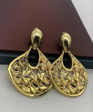 Smell Rich Look Elegant