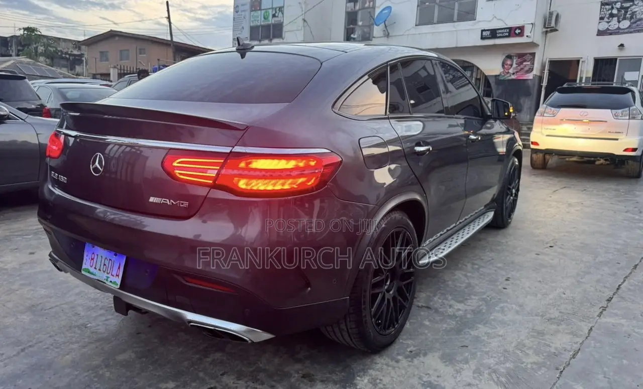 Mercedes-Benz GLE-Class 2016 Gray