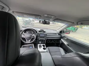 Toyota Camry SE 4dr Sedan (2.5L 4cyl 6A) 2012 Red