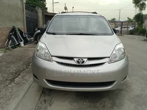 Toyota Sienna LE FWD 2006 Silver