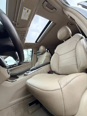 Mercedes-Benz M Class ML350 4dr SUV (3.5L 6cyl 7A) 2014 Gray
