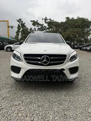Mercedes-Benz GLE-Class GLE 550 4MATIC 2018 White