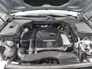 Mercedes-Benz GLC-Class 2019 Blue