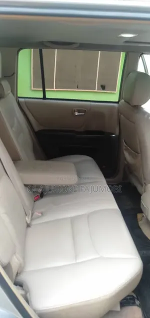 Toyota Highlander 2005 Silver