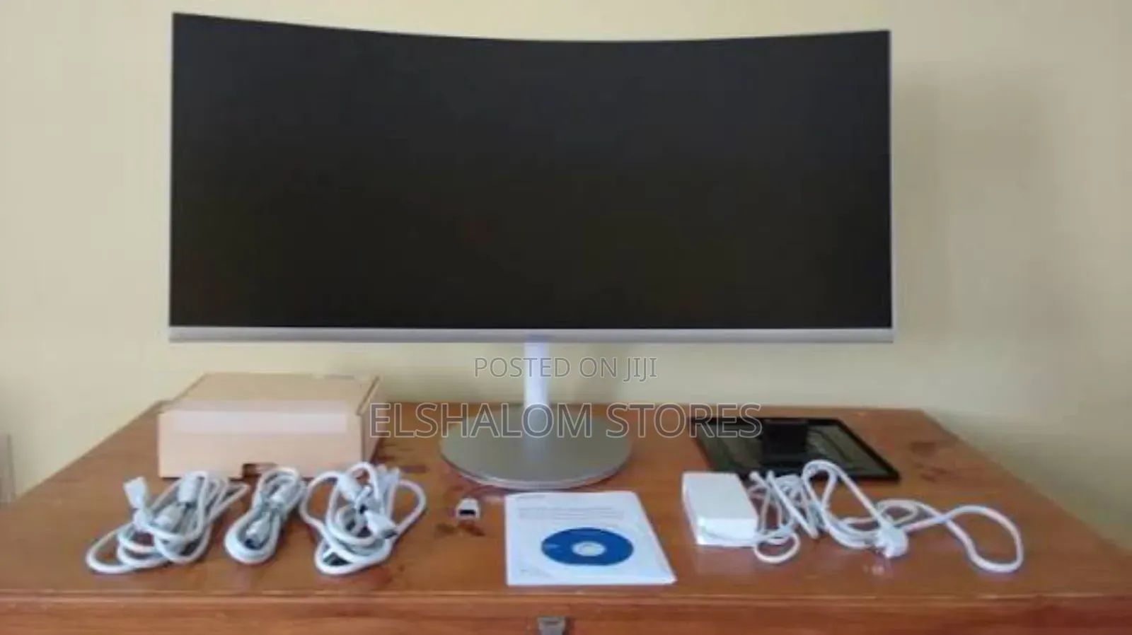 34 Inches Samsung Curve Monitor