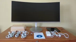 34 Inches Samsung Curve Monitor