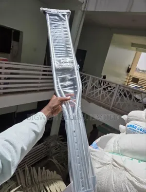 Crutches 2d