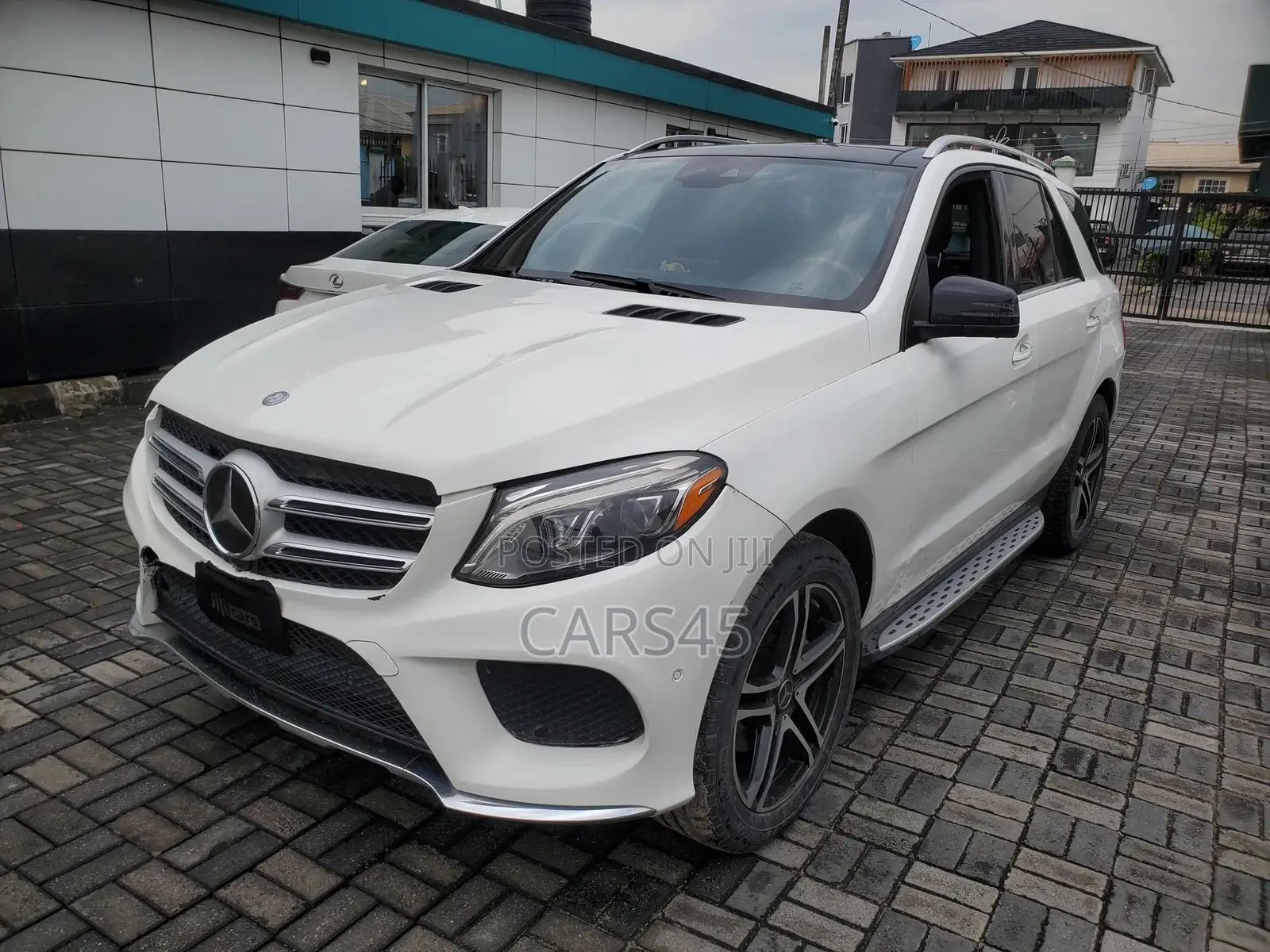 Mercedes-Benz GLE-Class 2016 White