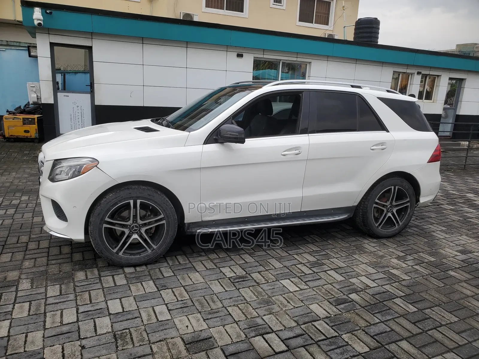 Mercedes-Benz GLE-Class 2016 White