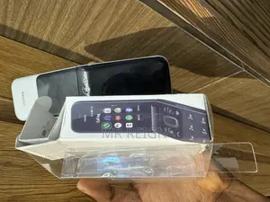 New Nokia 2720 Flip 512 GB