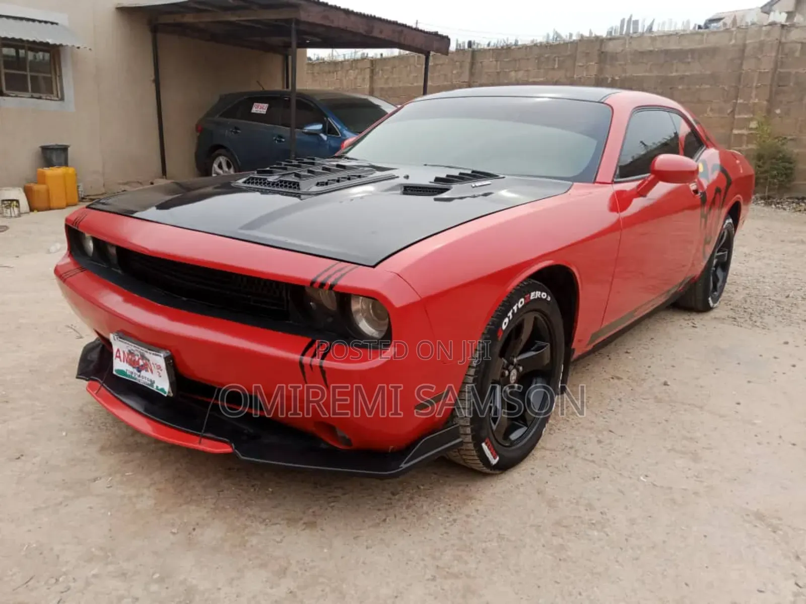 Dodge Challenger 2012 Red