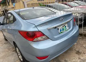 Hyundai Accent 2013 Blue