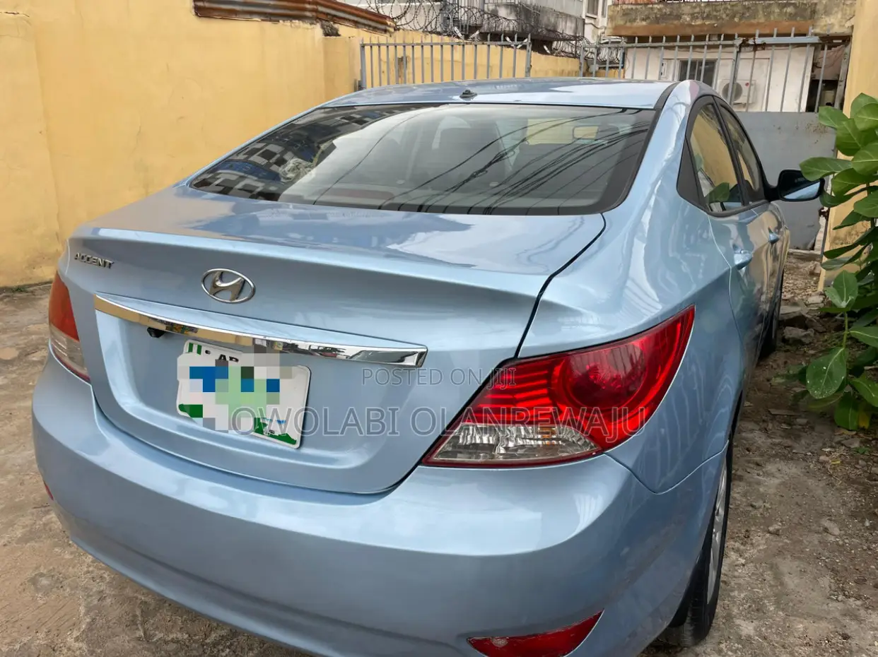 Hyundai Accent 2013 Blue