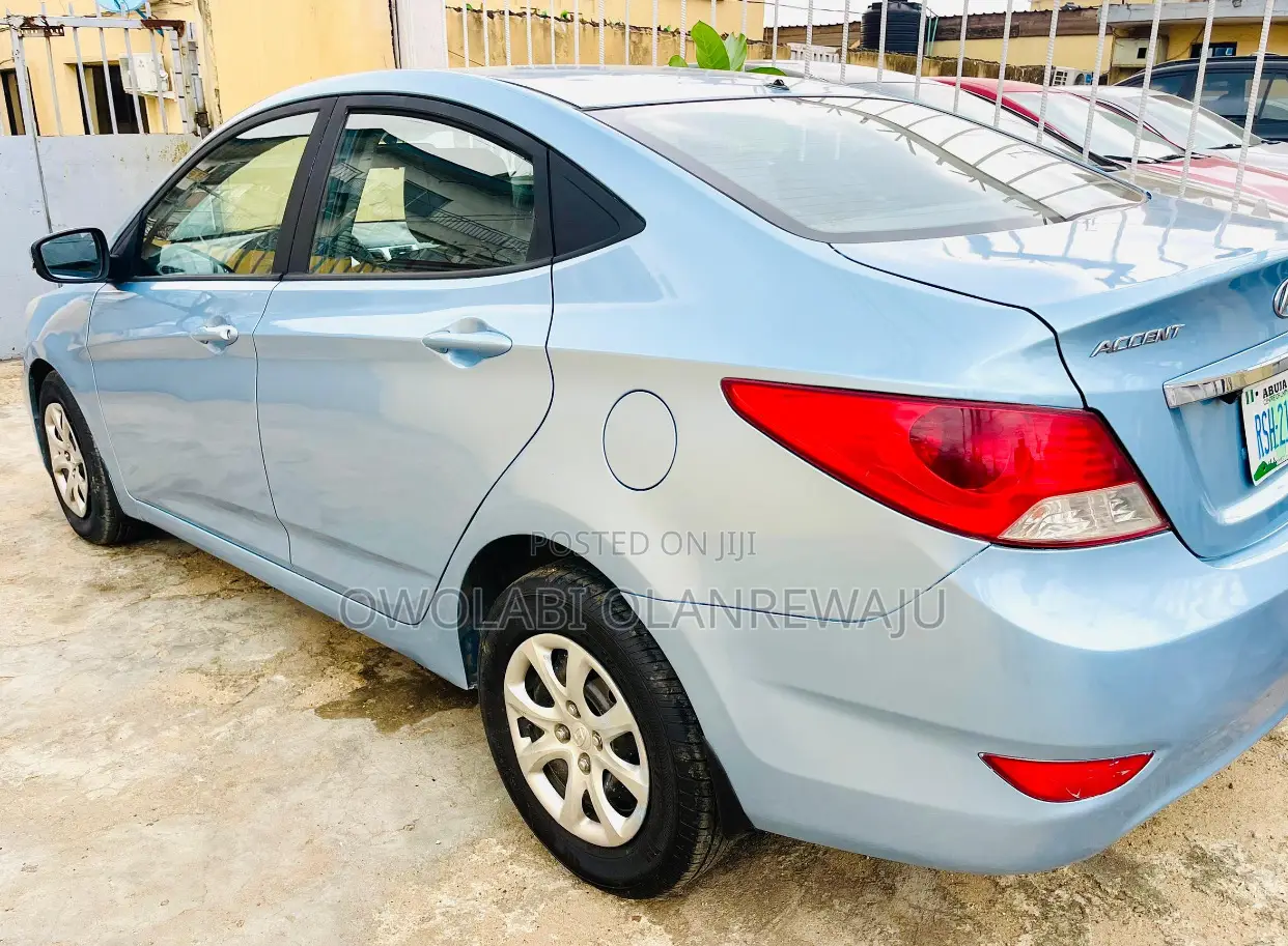 Hyundai Accent 2013 Blue