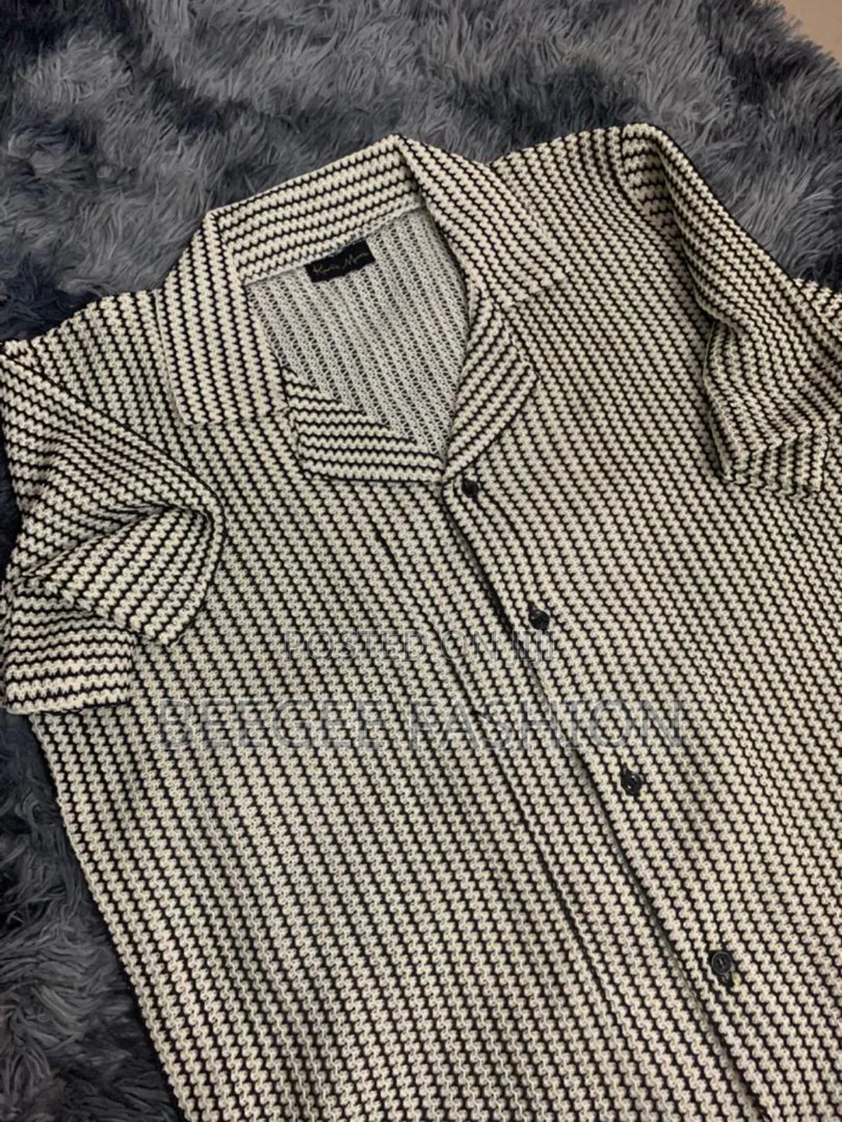 Kneated Fabric Shirt