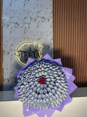 Exquisite Money Bouquet