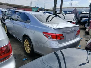 Lexus ES 350 2010 Silver