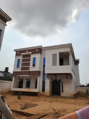 4 Bedroom Duplex for Sale in Ulo Asaba (Direct Owner)