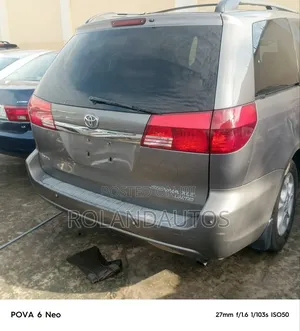 Toyota Sienna XLE Limited 2005 Gray