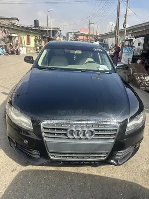 Audi A4 2.0T Premium Quattro 2012 Black