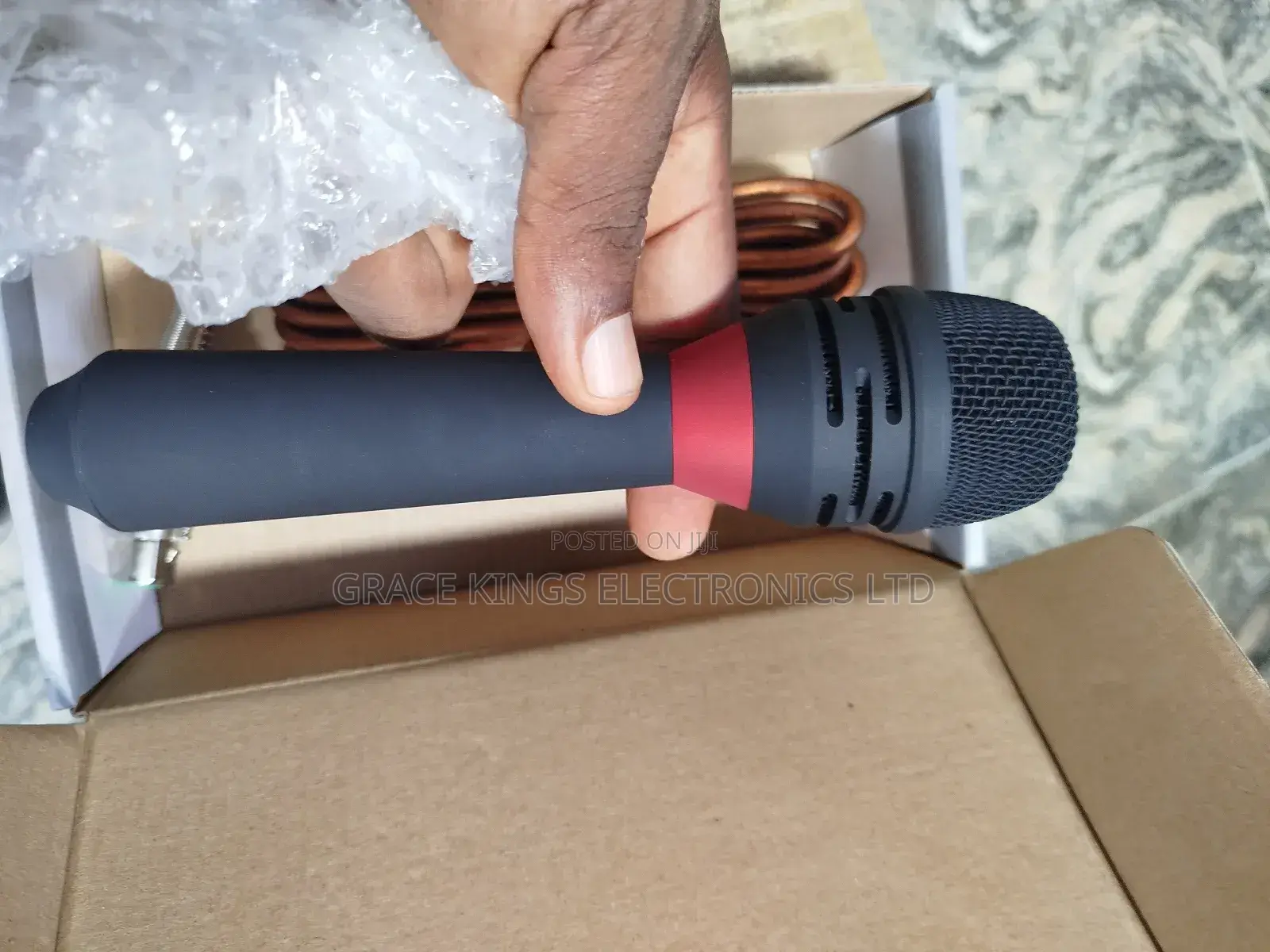 JBL Wired Microphone