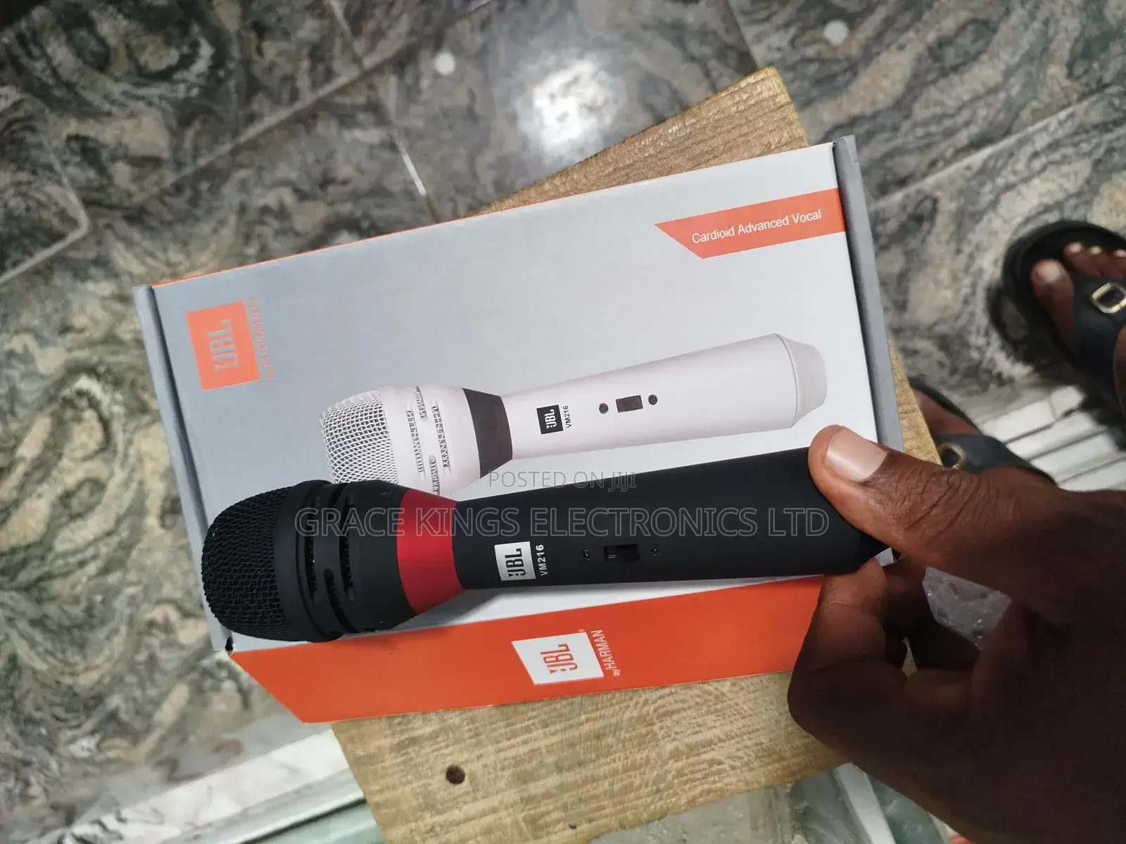 JBL Wired Microphone
