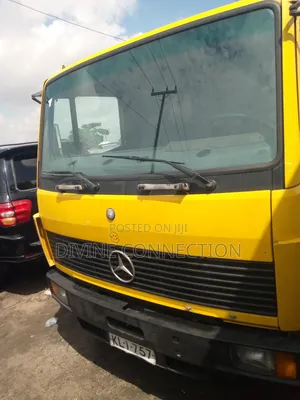 Benz Pick Up 814 Truck