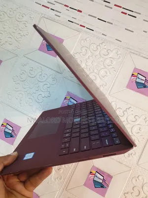 Laptop Microsoft Surface 8GB Intel Core i5 SSD 256GB