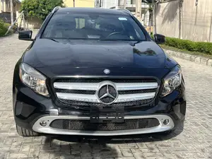 Mercedes-Benz GLA 250 2015 Black