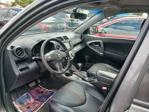 Toyota RAV4 2.5 Sport 4x4 2011 Gray