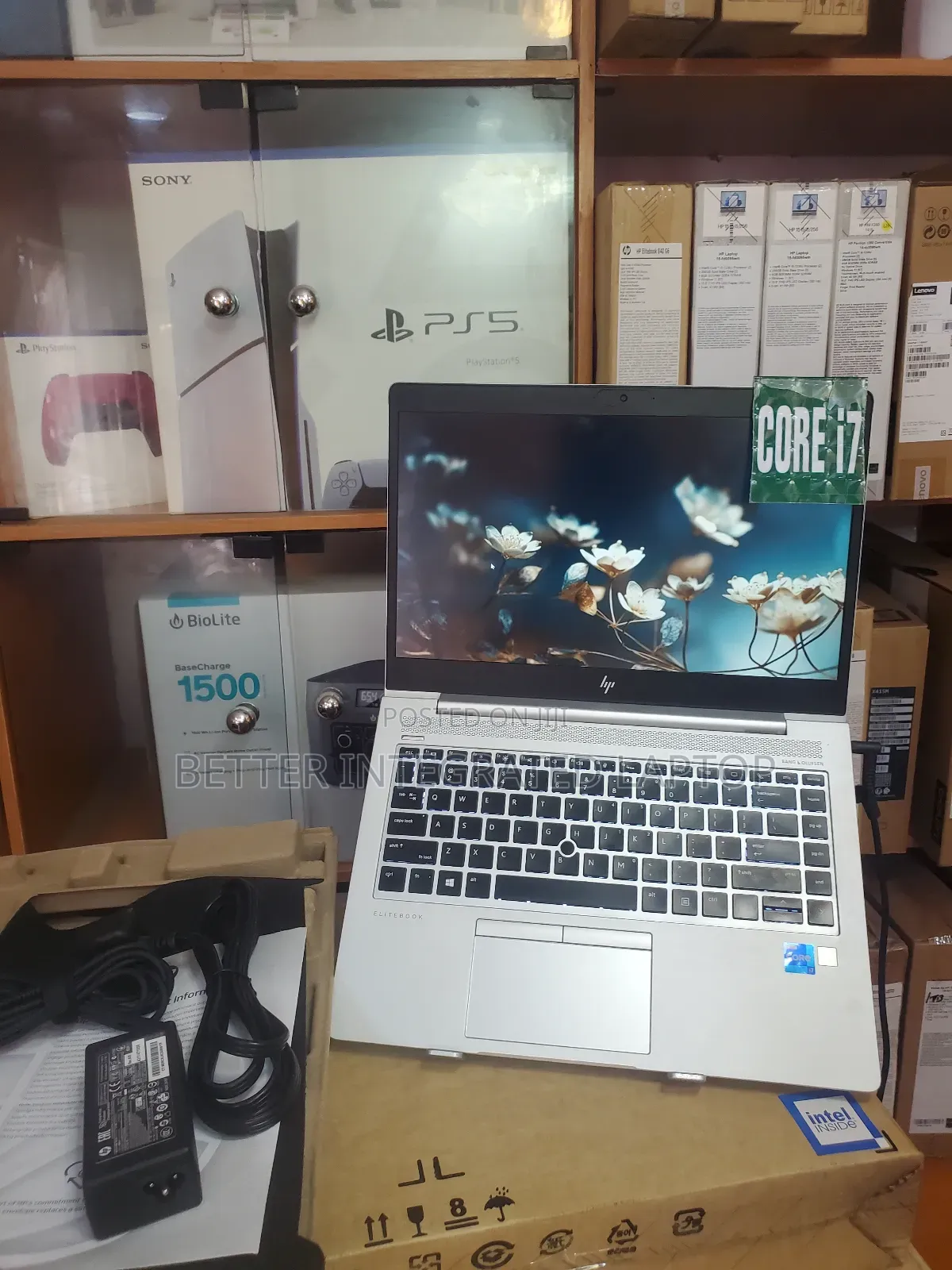 New Laptop HP EliteBook 840 16GB Intel Core 7 SSD 256GB