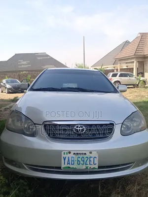 Toyota Corolla 2004 Silver