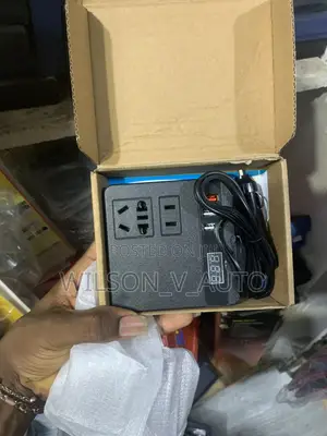 High-Powered 300w Car Power Inverter Socket