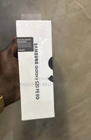 New Samsung Galaxy S20 FE 5G 128 GB Blue