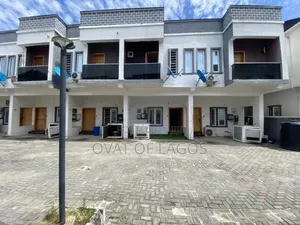 3bdrm Duplex in Ikota Villa for sale