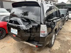 Mitsubishi Pajero 2013 Black