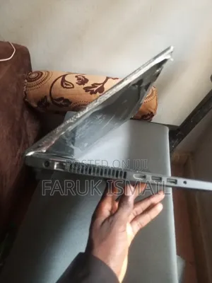 Laptop Dell Latitude 3560 8GB Intel Core i5 HDD 512GB