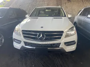 Mercedes-Benz M Class ML350 4MATIC 4dr SUV AWD (3.5L 6cyl 7A) 2015