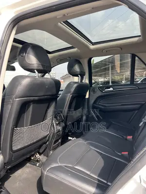 Mercedes-Benz GLE-Class GLE 400 4MATIC 2016 White