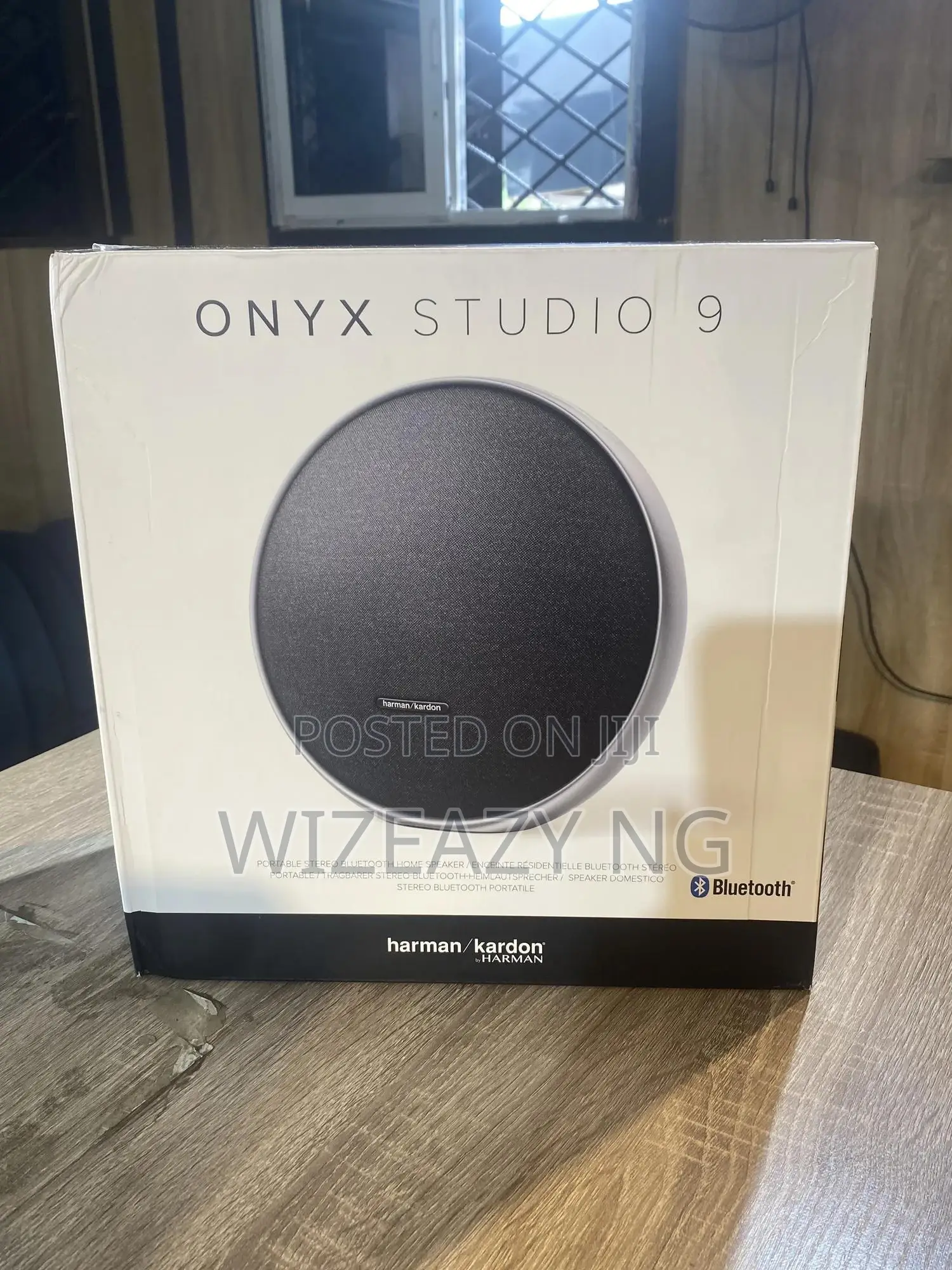 Onyx Studio 9